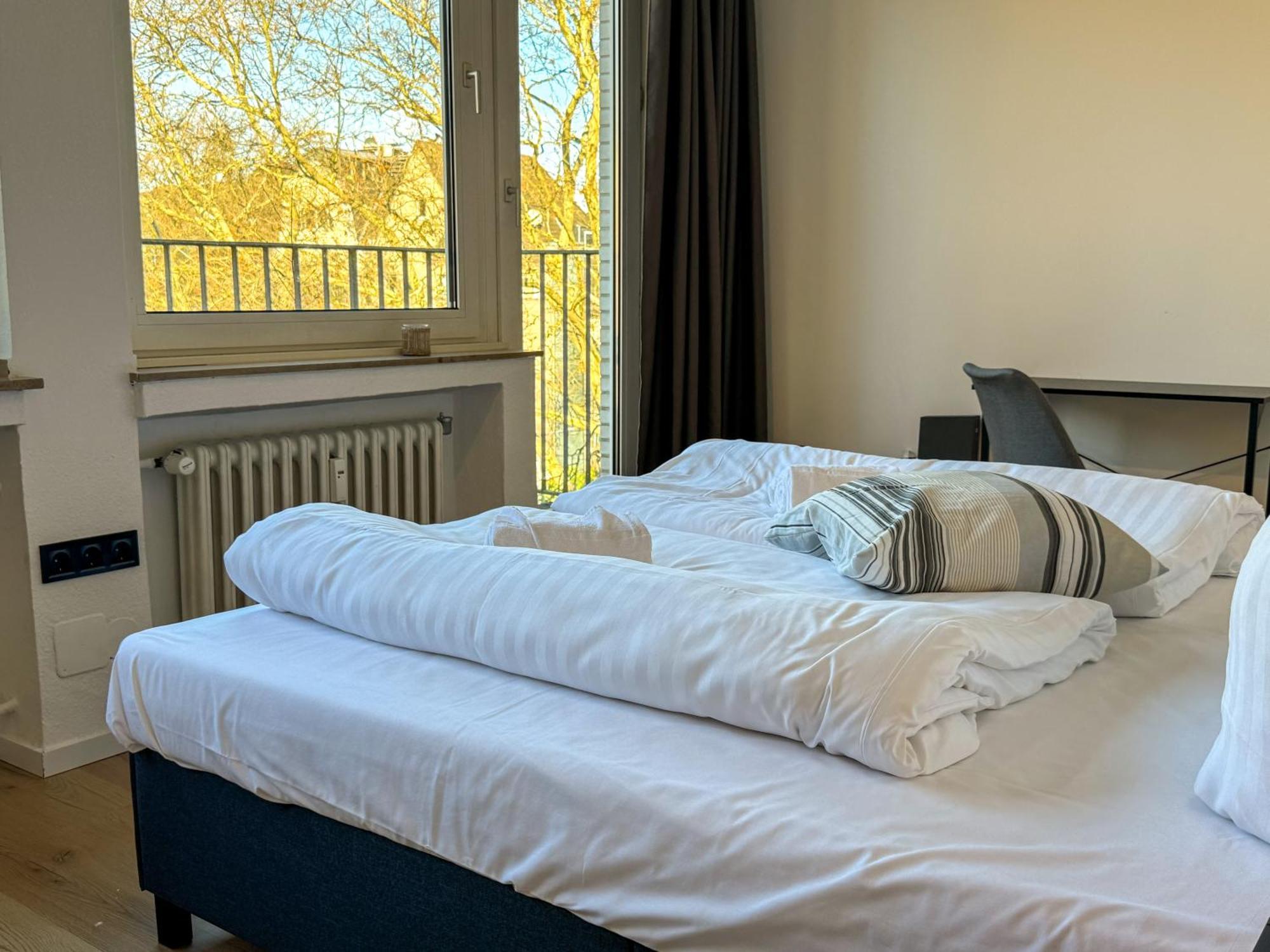 Apartment Duesseltal Messe 100Qm Düsseldorf Kültér fotó